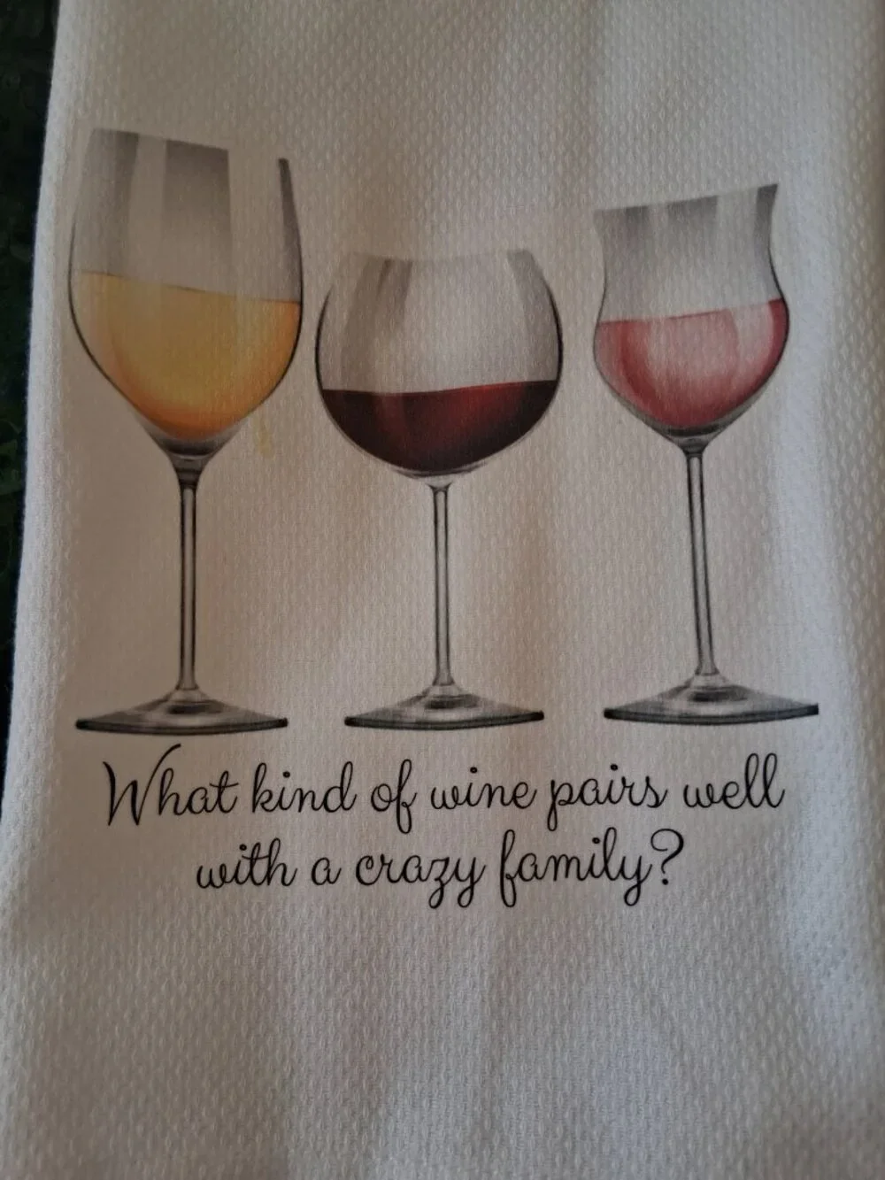 4 wine themed kitchen towels
